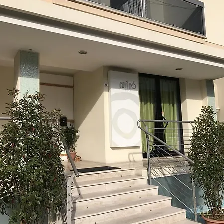 Miro 3* カットーリカ